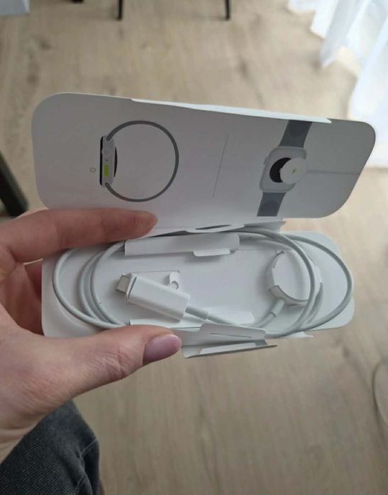 Apple Watch SE 2 GEN GPS 40MM  koperta z aluminium srebrna