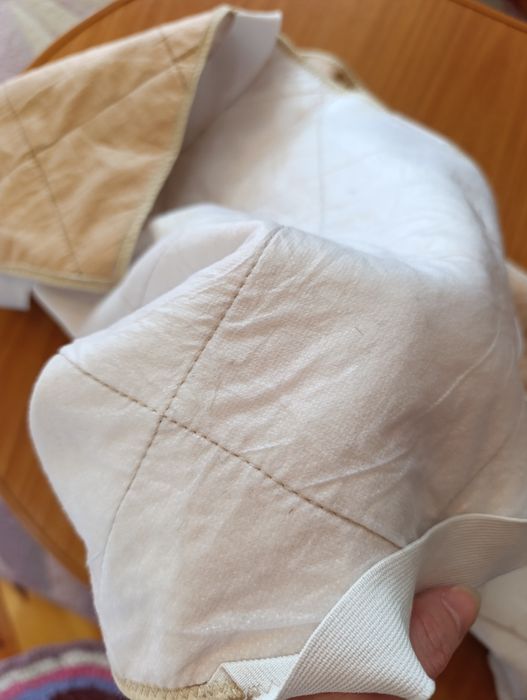 Наматрасник водонепроникний на резинці  у дитяче ліжко/колиску