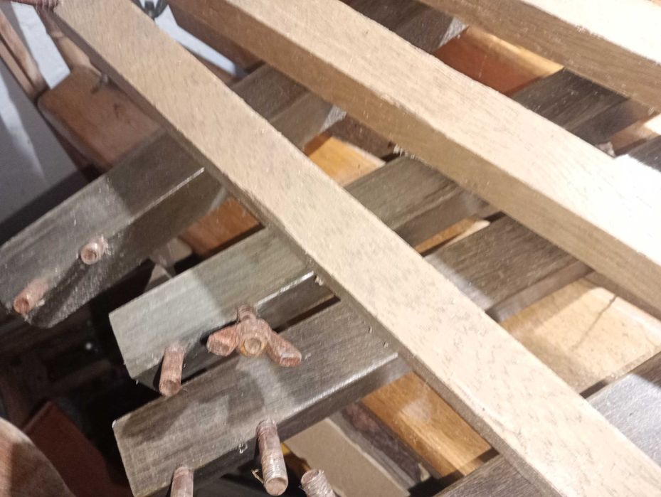 Nogi nóżki 4 komplety po 4 szt .cena tych najmniejszych