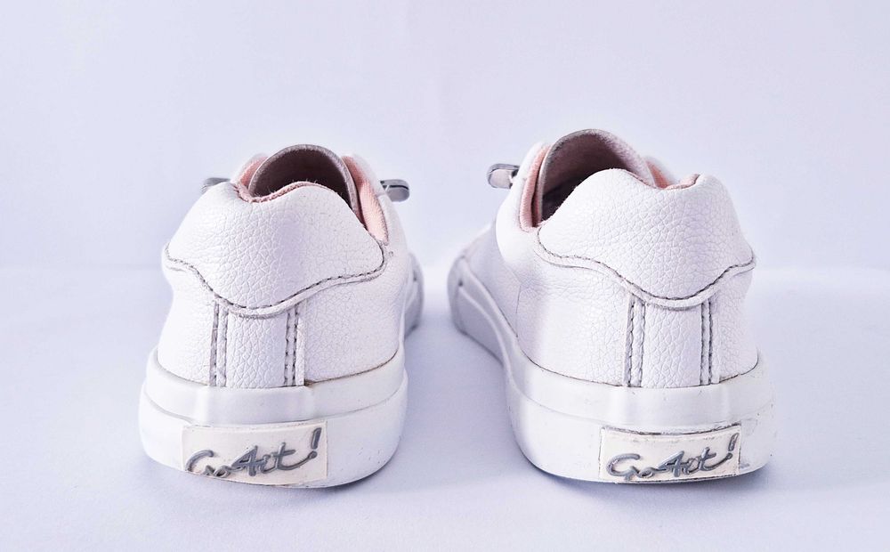 Białe skórzane sneakersy trampki Go4it 28