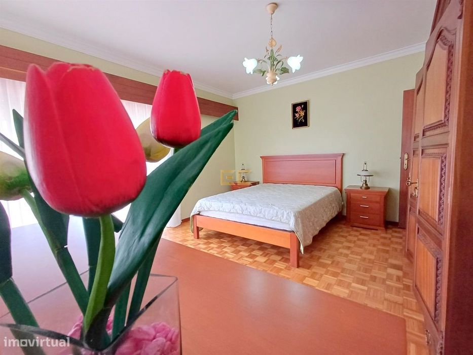 Apartamento T3 com Garagem e Vista Mar - Buarcos!