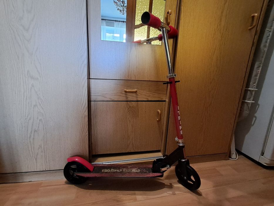 Продам самокат дитячий