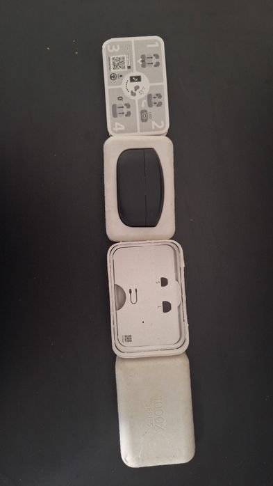 Sony WF-1000XM4  em excelente estado