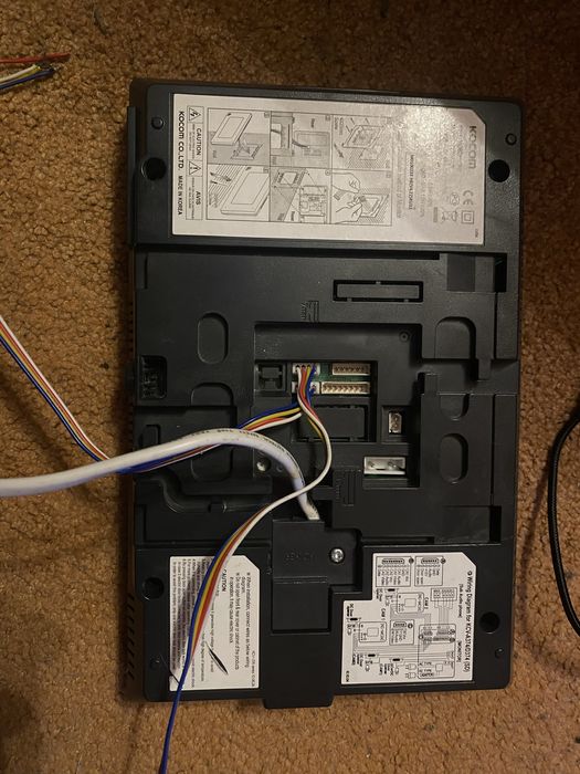 Видеодомофон KOCOM 7” — рабочий, отличное состояние!