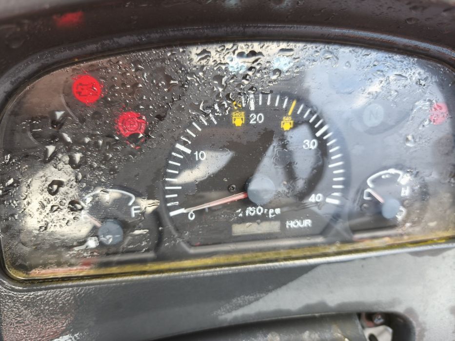 Trator kioti nx5010 semi-novo