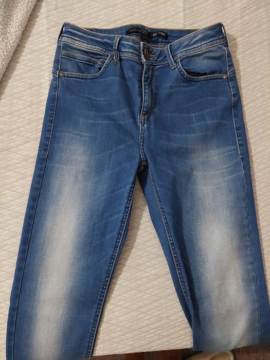 Calças ganga, super giras e novas da Tiffosi tam 38