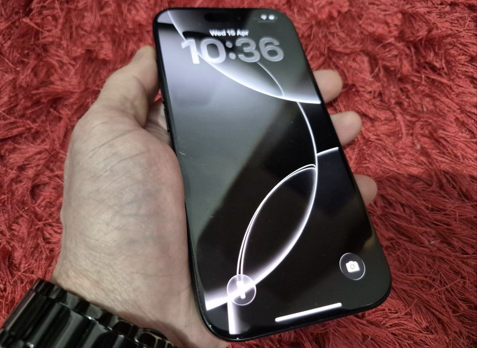 iPhone 16 pro 128 gb