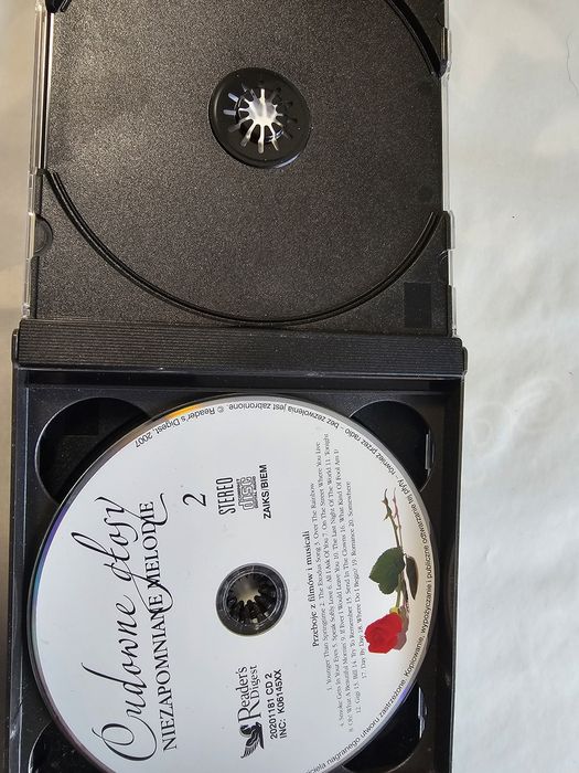 Dwa zestawy płyt ( 7 płyt cd)z muzyką Readers Digest