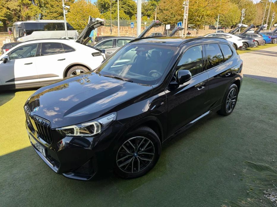 BMW X1 xDrive25e Pack Desportivo M foto 4