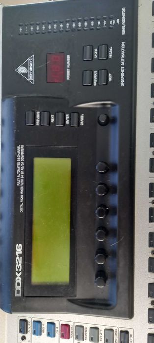 mesa de mistura DDX 3216