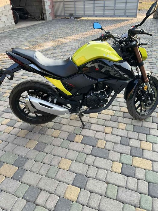 Мотоцикл Lifan kps-200