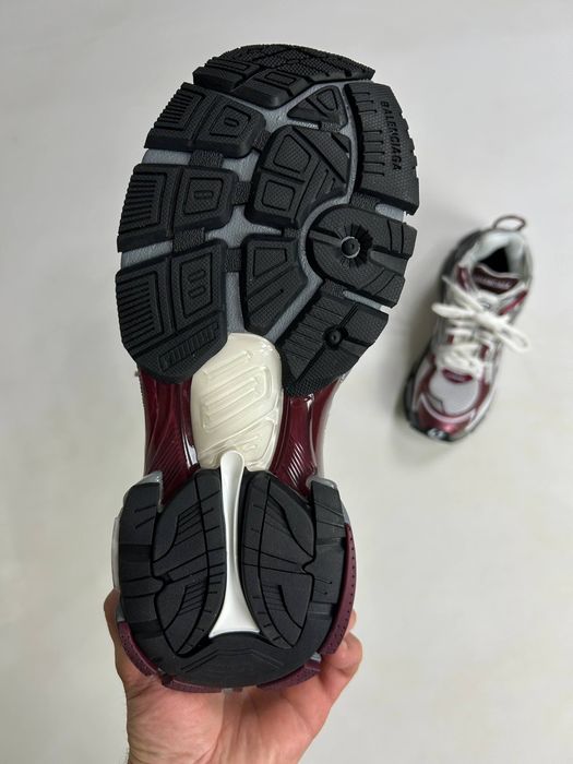 BALENCIAGA Runner кроссовки бордовые кеди кеды кросівки сірі 42 41 40