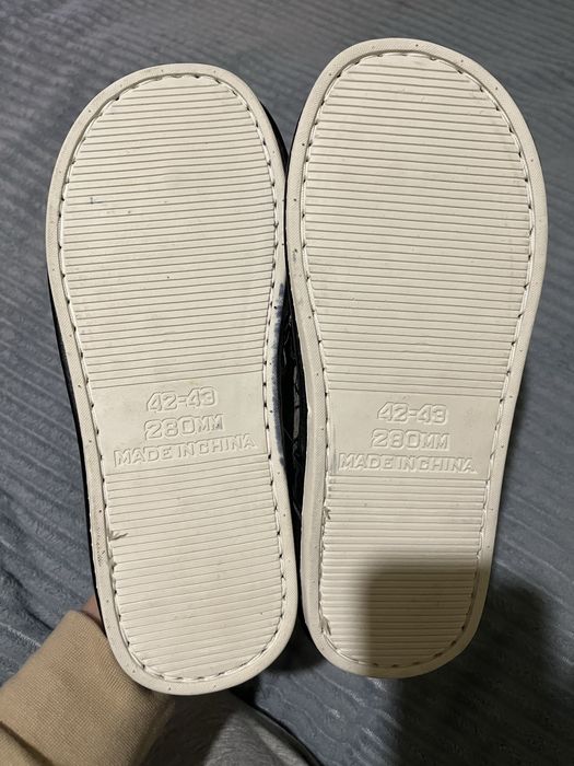 Чоловічі кімнатні капці