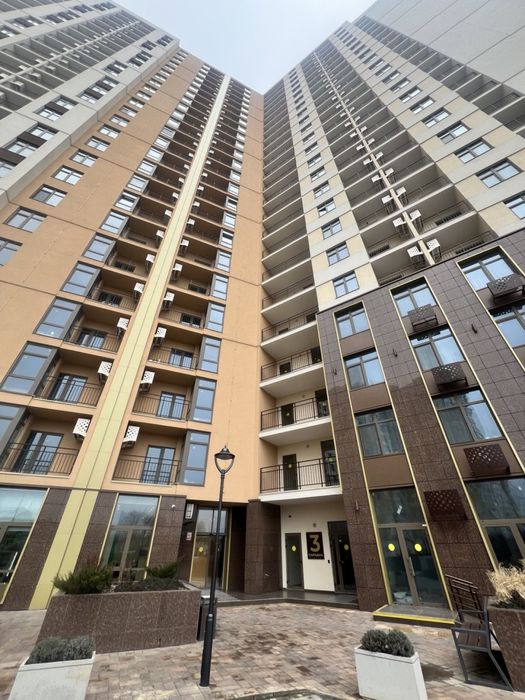 Продам 2-ком квартиру ЖК»Кадор Сити» Краснова