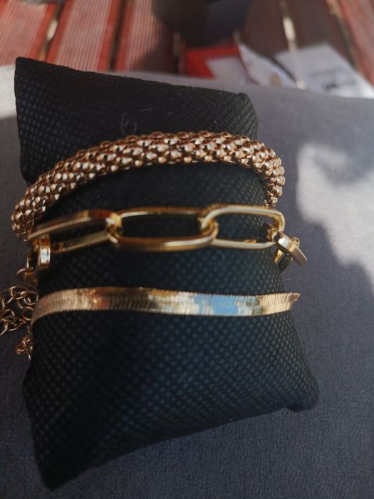 3 indas pulseiras douradas novas.
#pulseirasfemininas