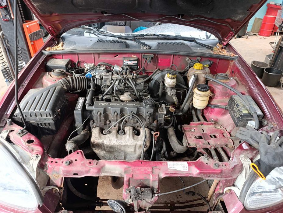 Daewoo Lanos 1.5 кпп капот бампер двері гбц замки вікна.