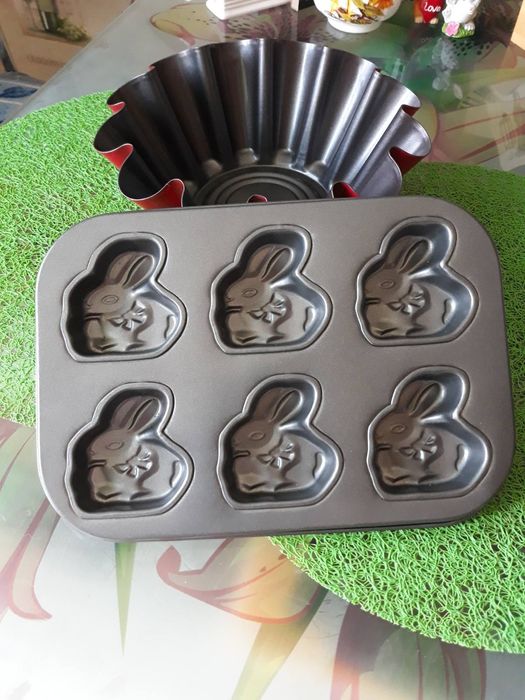 Формы для выпечки,антипригарные,новые,поштучно.