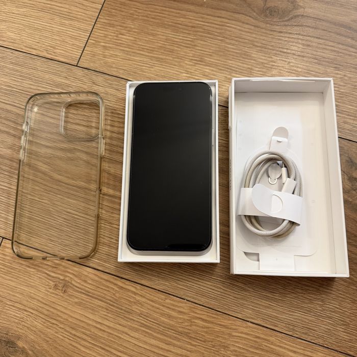 Iphone 16 Pro Max 256 GB White