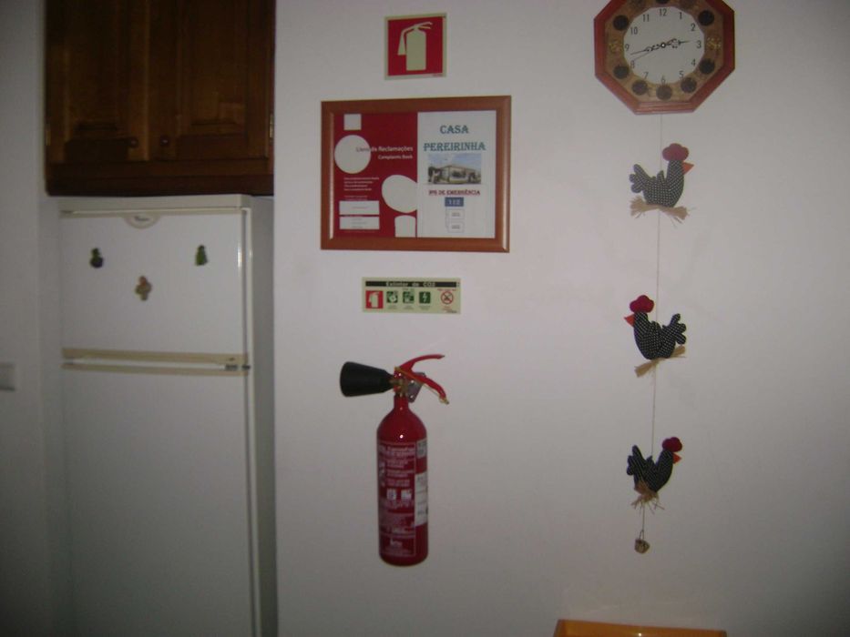 Casa Pereirinha - V. N. Milfontes    dispõe de Wi-Fi