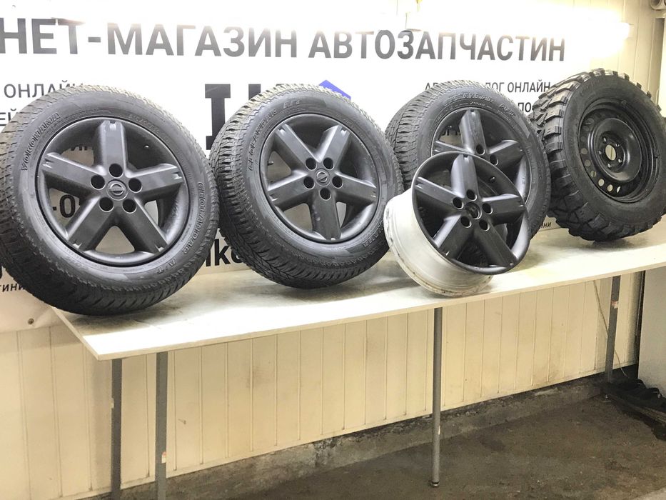 Комплект коліс Nissan X Trail T30 215 65 R16 шини диски