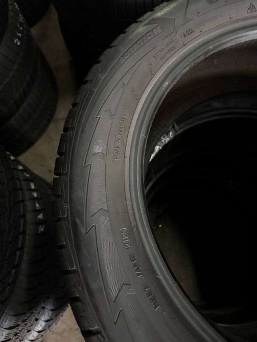 235/55R19 Goodyear 2025p