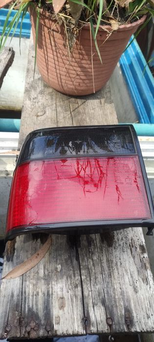 Farolim traseiro esquerdo original Renault 21 Sedan