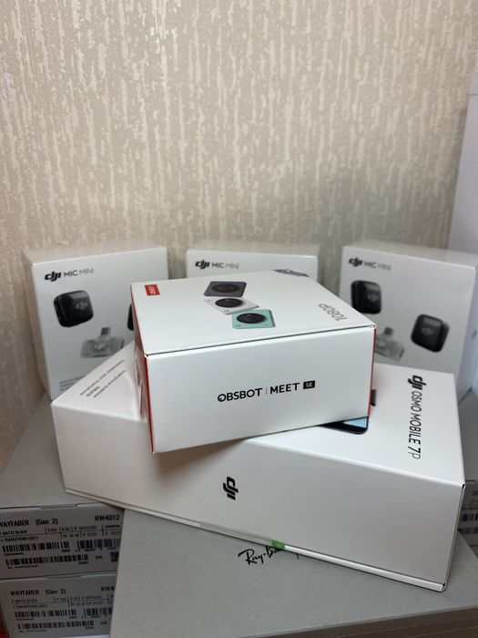 Веб-камера OBSBOT Meet SE Space Grey (OWB-2048-CEG) | Оригінал