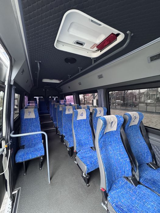 Volkswagen Crafter 2,5 m3 22+1