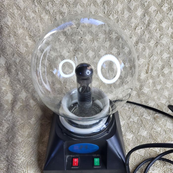 Kula plazmowa grająca ¹⁰⁹