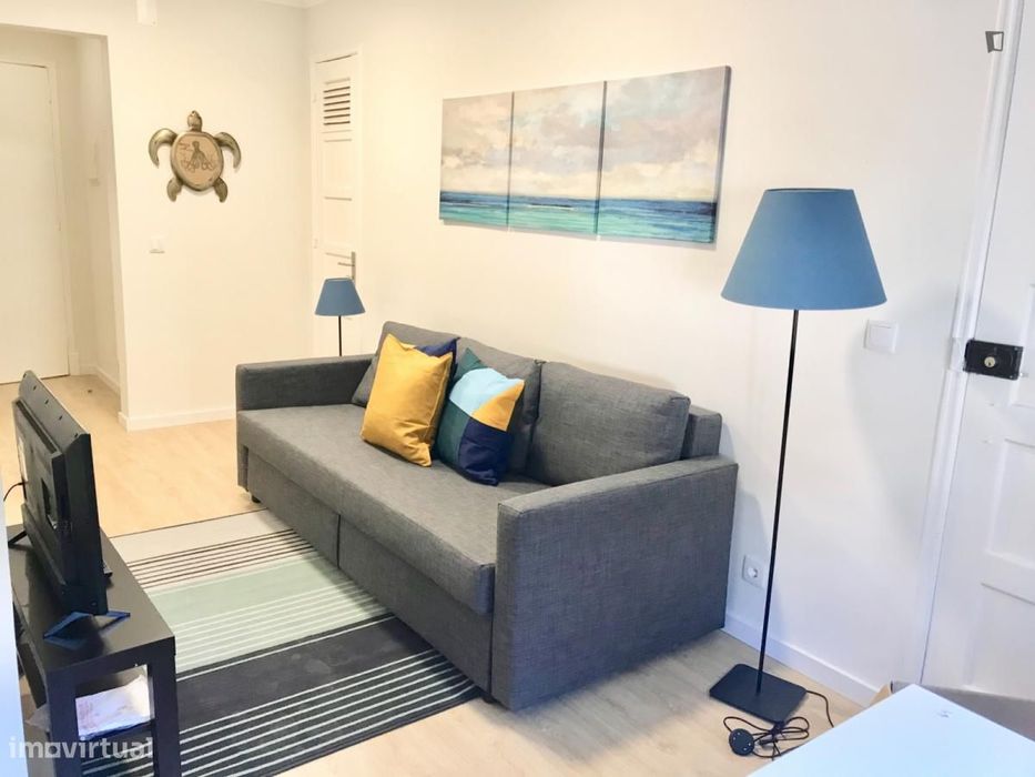 Apartamento com 1 quartos - localizado em Roma-Areeiro Lisbon