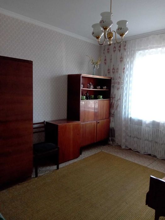 Оренда кімнати на Озерній