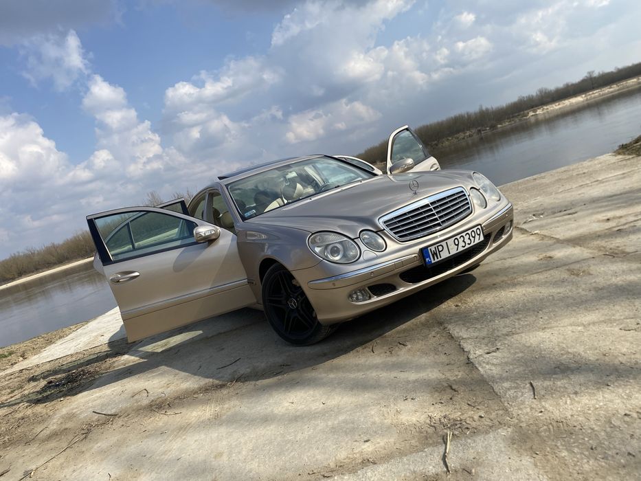 Mercedes E class w211
