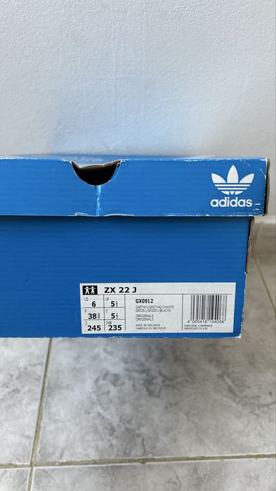 Ténis Adidas ZX 22 BOOST