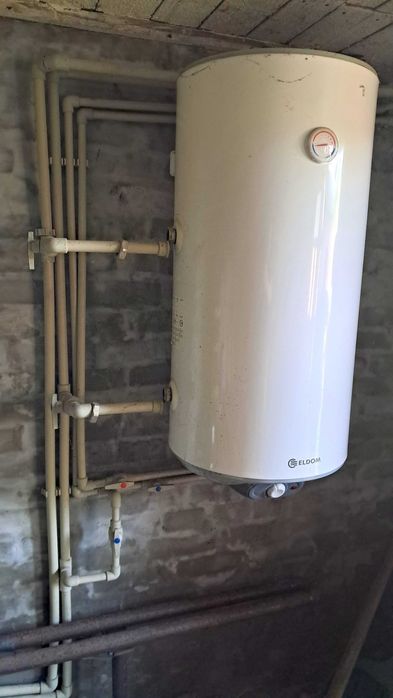 Продається житловий будинок зі свіжим ремонтом для великої родини СМ