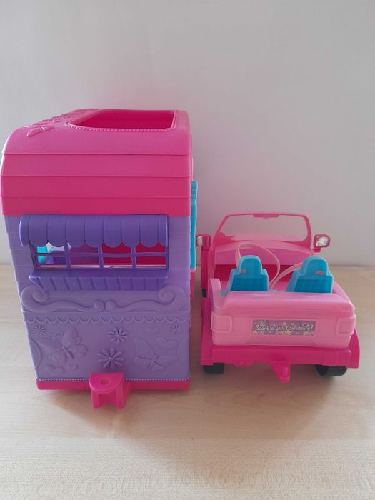 SPARKLE GIRLZ samochód z przyczepą kempingową