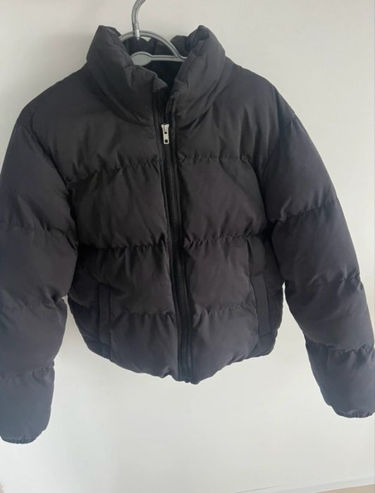 Kurtka czarna M basic zimowa puffer urban classic