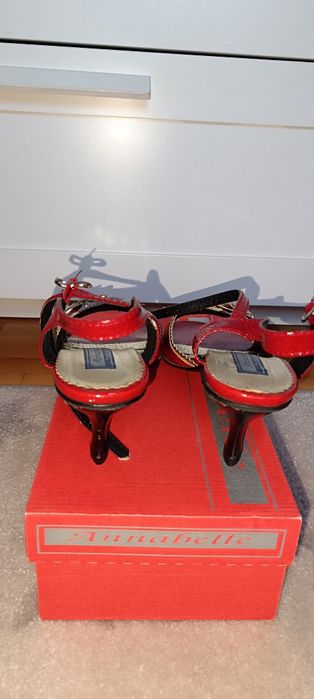 Sandałki bordowe na obcasie r. 40, sandały Annabelle