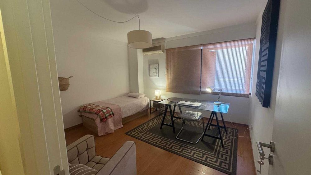 Arrendamento quarto estudante SETÚBAL a 1 min. da estação de comboios Fertagus