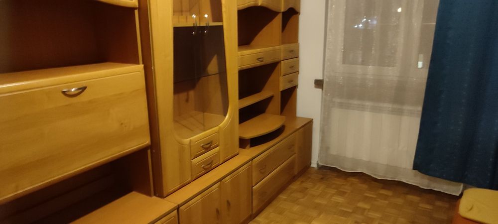 Wynajmę pokój w domu jednorodzinnym .