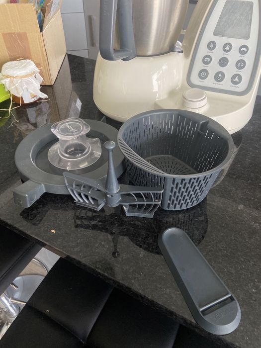 Yämmi 1° geração