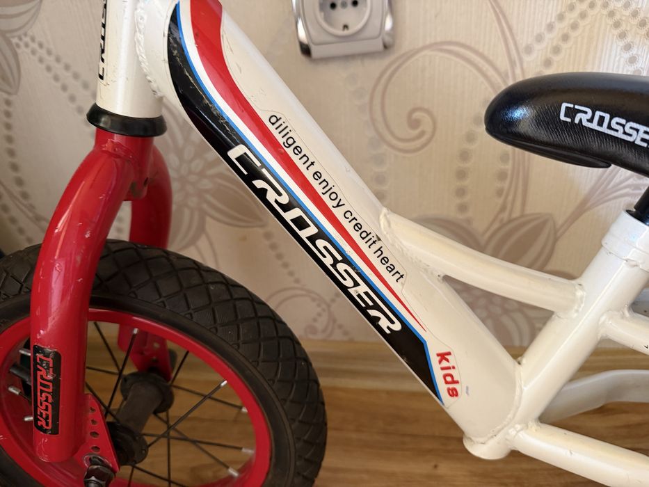 Біговел Crosser Balance