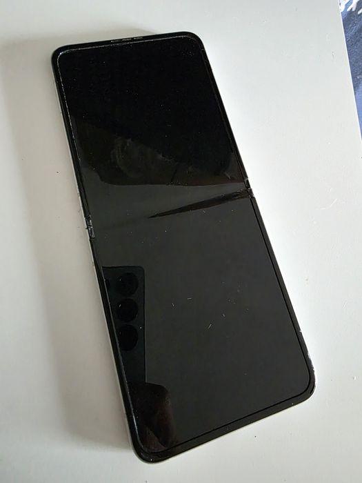 Samsung Z Flip 3 Bege