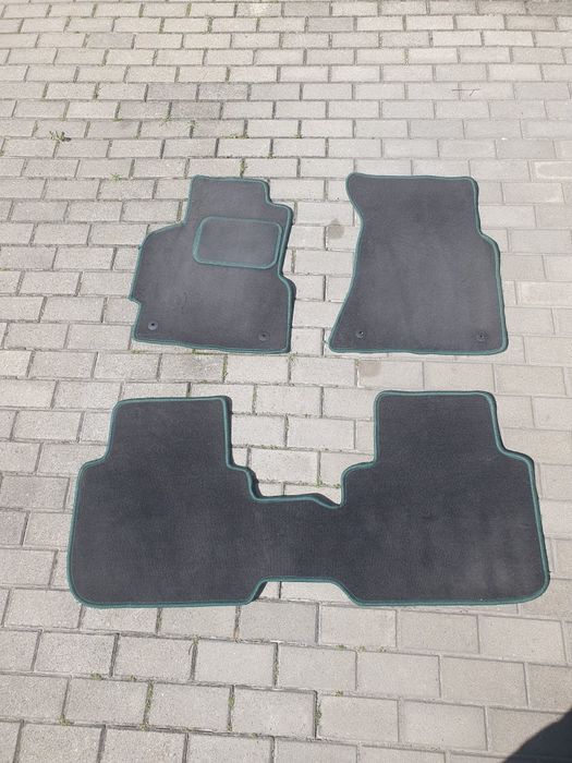 Honda CR-V I 99-01 dywaniki welur