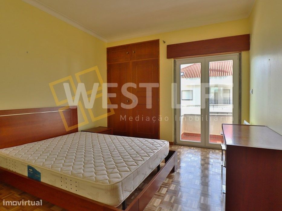 Apartamento T2 Totalmente Remodelado com VISTA MAR - a apenas 3 min...