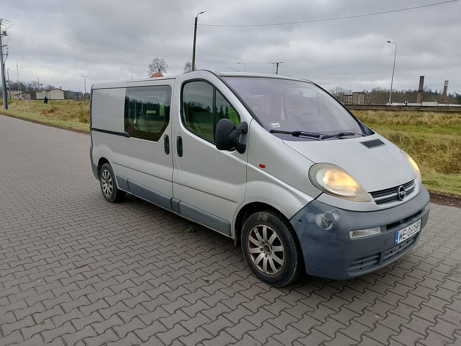 Vivaro 1.9 dti 2003 r.