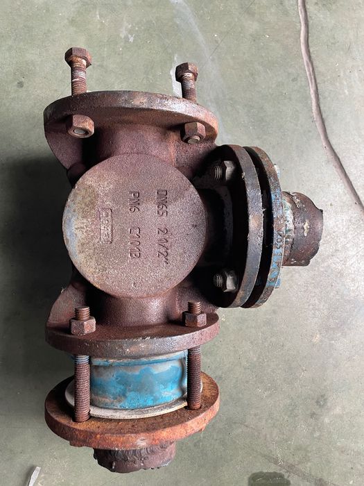 Zawór trójdrożny dn 65 Danfoss