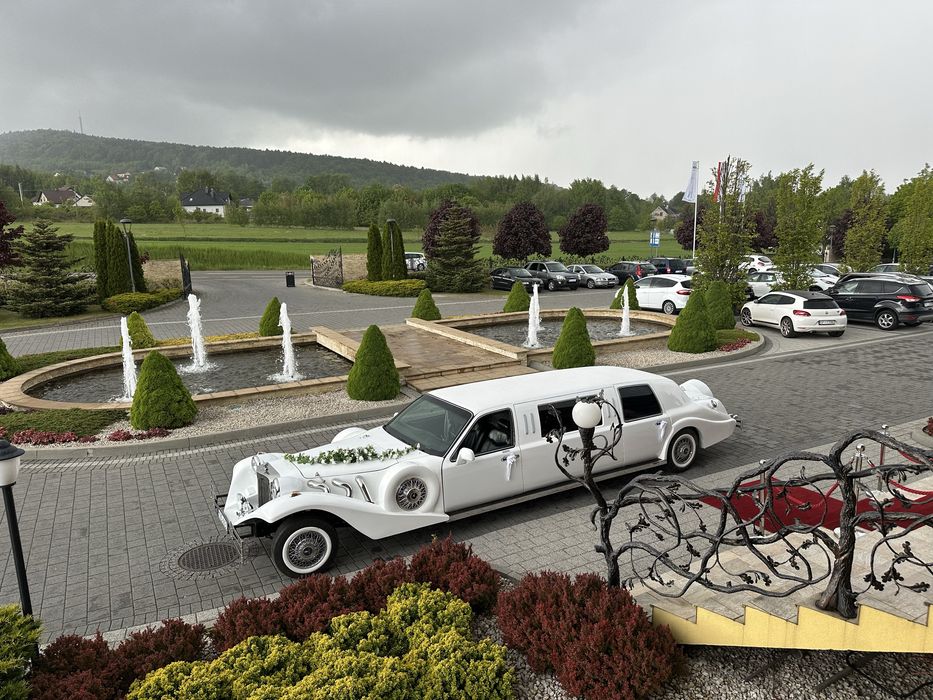 Auto do Ślubu, Limuzyna wynajem, wesela, studniówki, wieczory Panieńsk