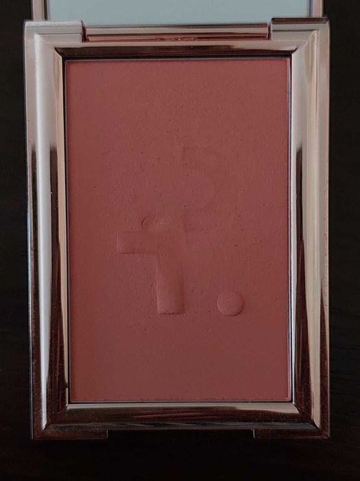 Рум'яна patrick ta monochrome moment velvet blush - she's passionate