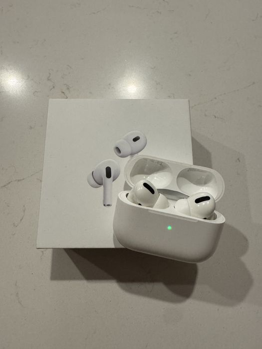 Airpods Pro - Apple
