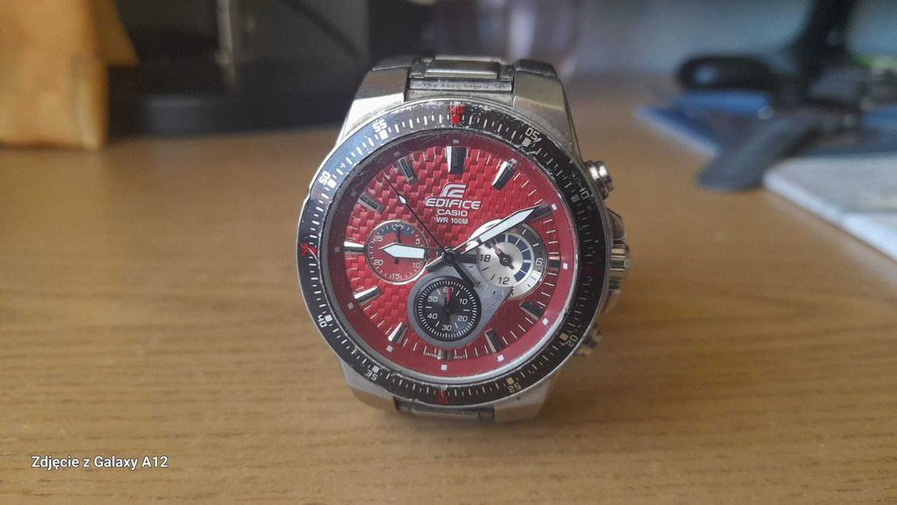Casio Edifice 5116 EF-552 red dial, używany w pełni sprawny.